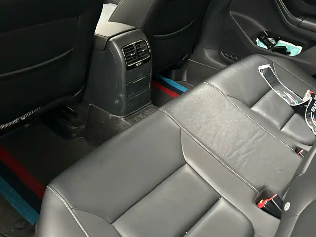 Volkswagen Sagitar — миниатюра 6