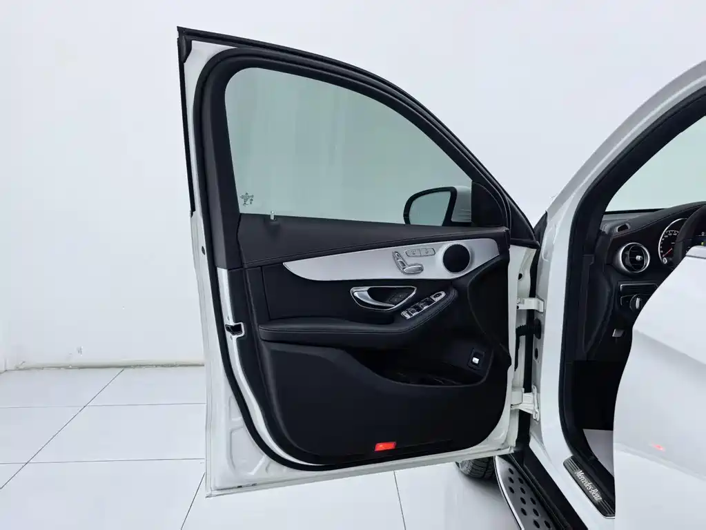 Mercedes-Benz GLC — миниатюра 26