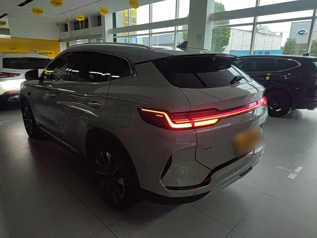 BYD PLUS New Energy — миниатюра 5