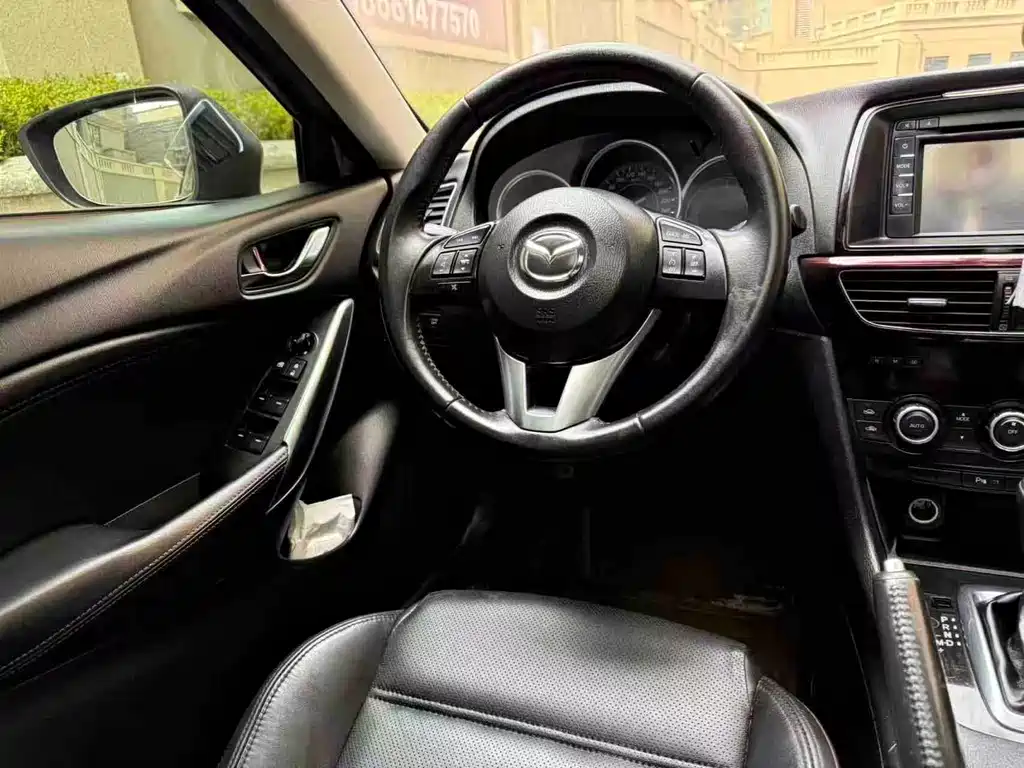 Mazda Atenza — миниатюра 5