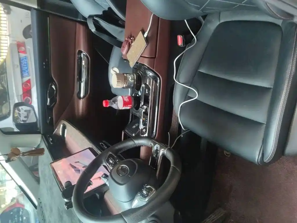 GAC Motor Trumpchi E8 PHEV — миниатюра 6
