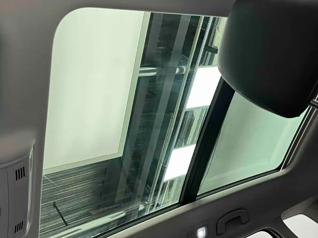 Volkswagen Tharu — миниатюра 14