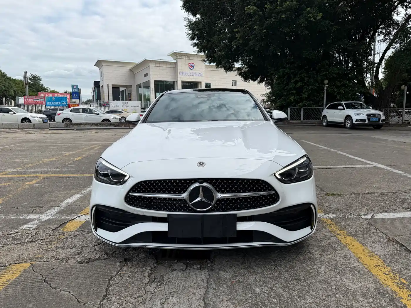 Mercedes-Benz C-Class