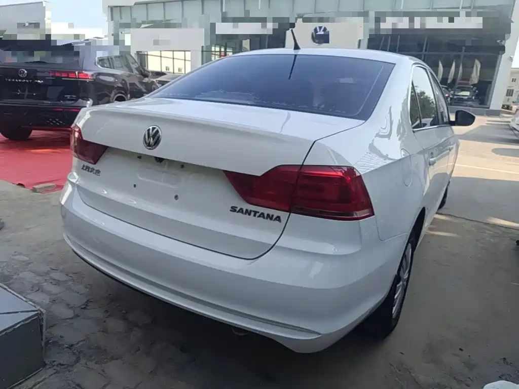 Volkswagen Santana — миниатюра 7
