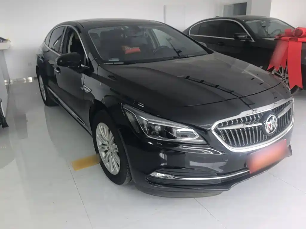 Buick LaCrosse — миниатюра 4