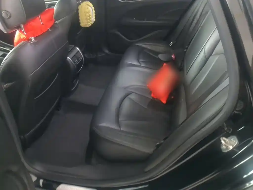 Buick LaCrosse — миниатюра 17