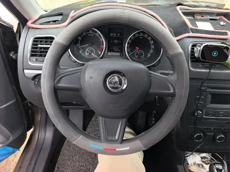Skoda Yeti — миниатюра 15