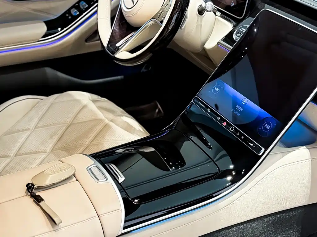 Mercedes-Benz S-Class — миниатюра 17