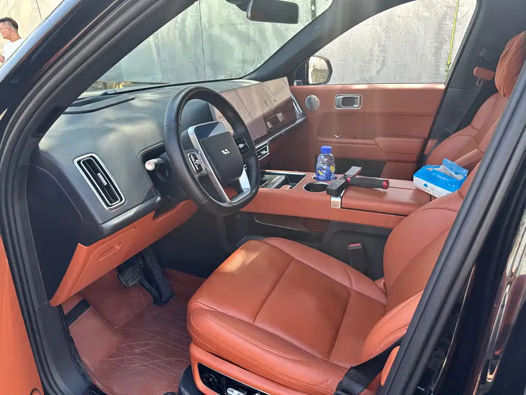Li Auto Li L8 — миниатюра 4