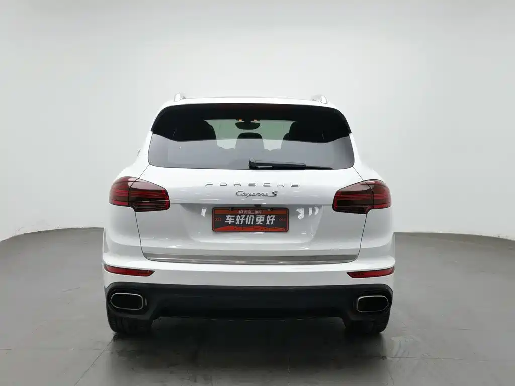 Porsche Cayenne — миниатюра 4