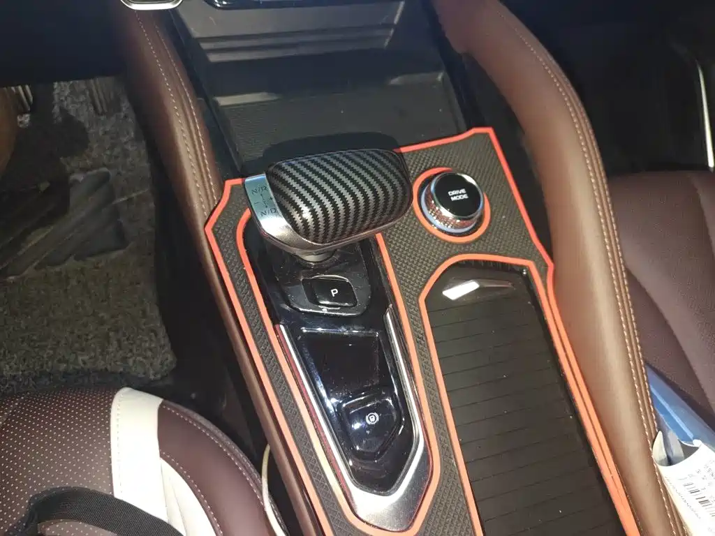 Geely Xingyue L — миниатюра 7