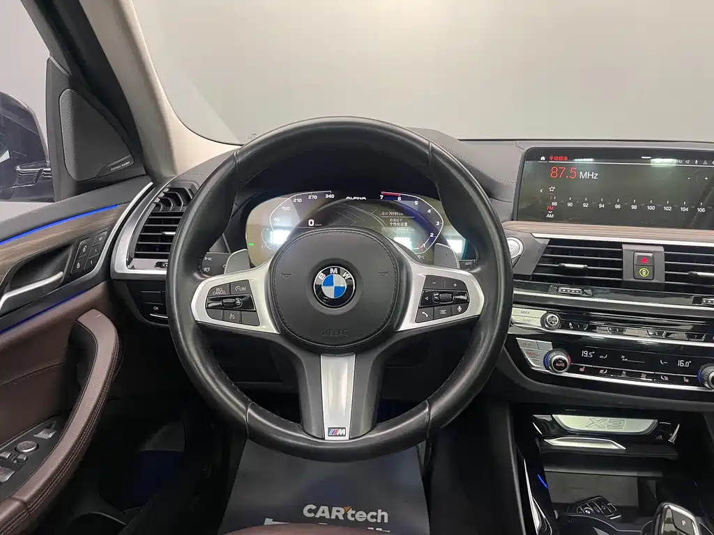 BMW X3 — миниатюра 21