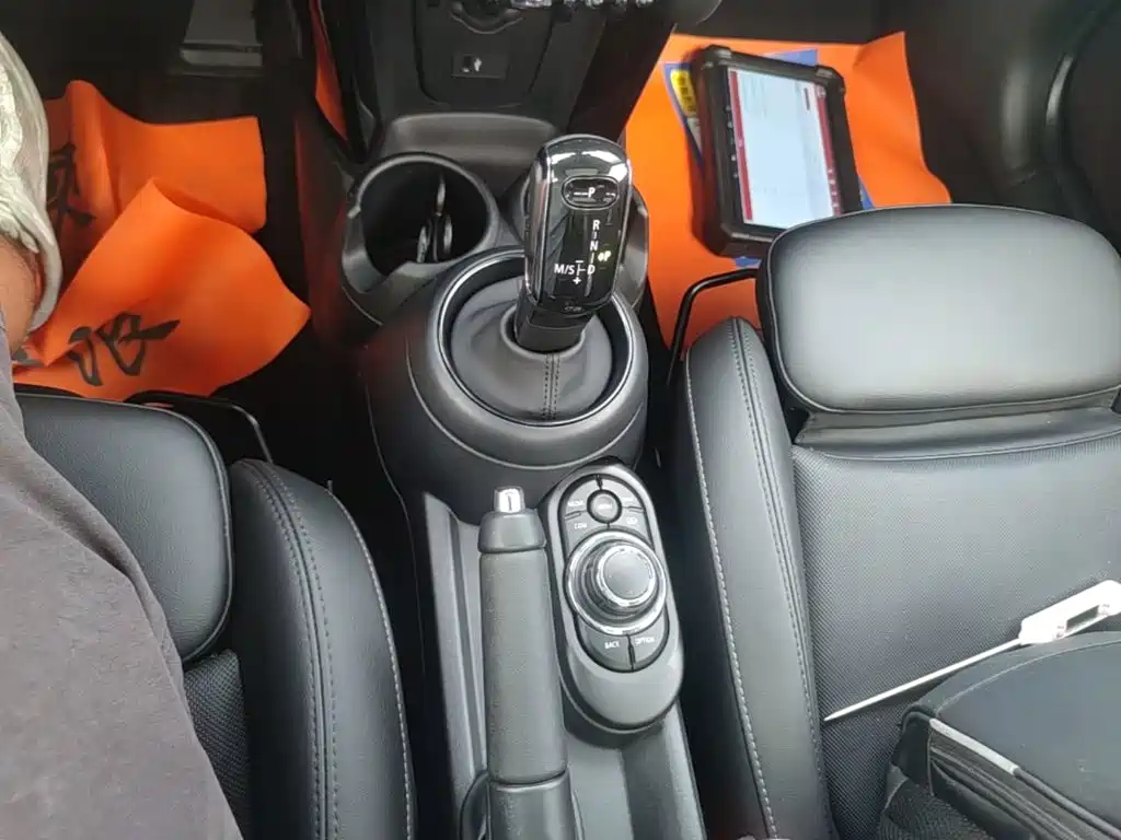 MINI Mini — миниатюра 14