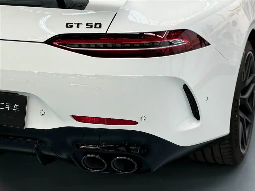 MERCEDES-BENZ AMG GT