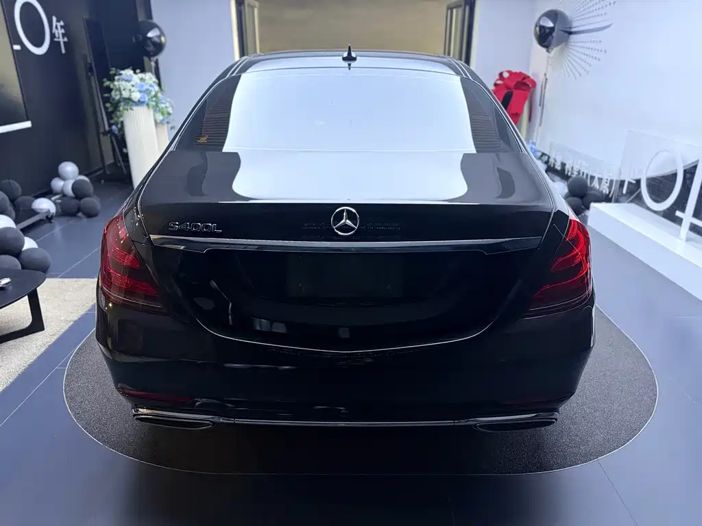 Mercedes-Benz S-Class — миниатюра 9