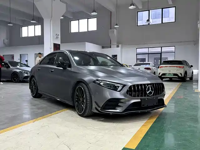 MERCEDES BENZ A CLASS AMG