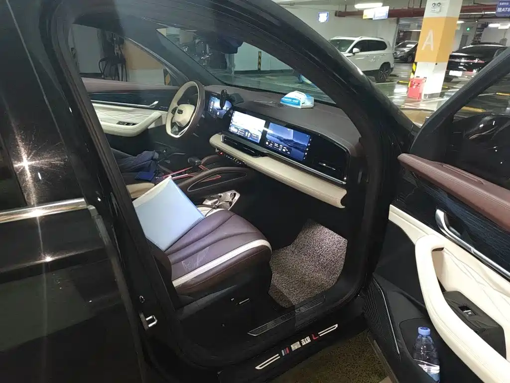 Geely Xingyue L — миниатюра 18