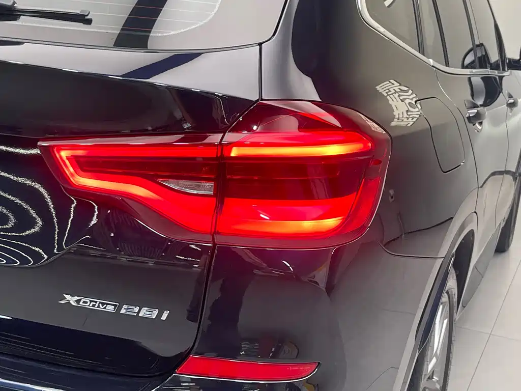 BMW X3 — миниатюра 13