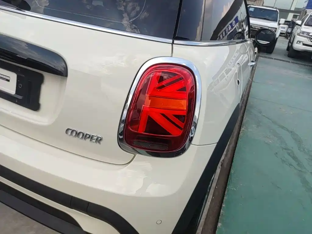 MINI Mini — миниатюра 8