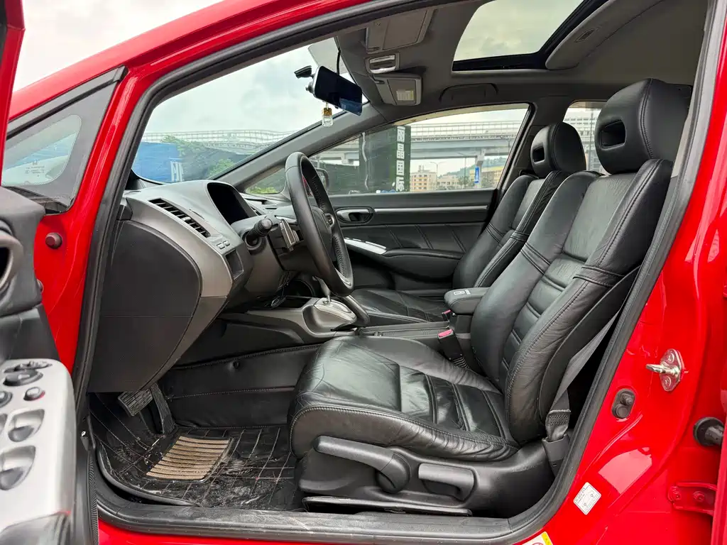 Honda Civic — миниатюра 14