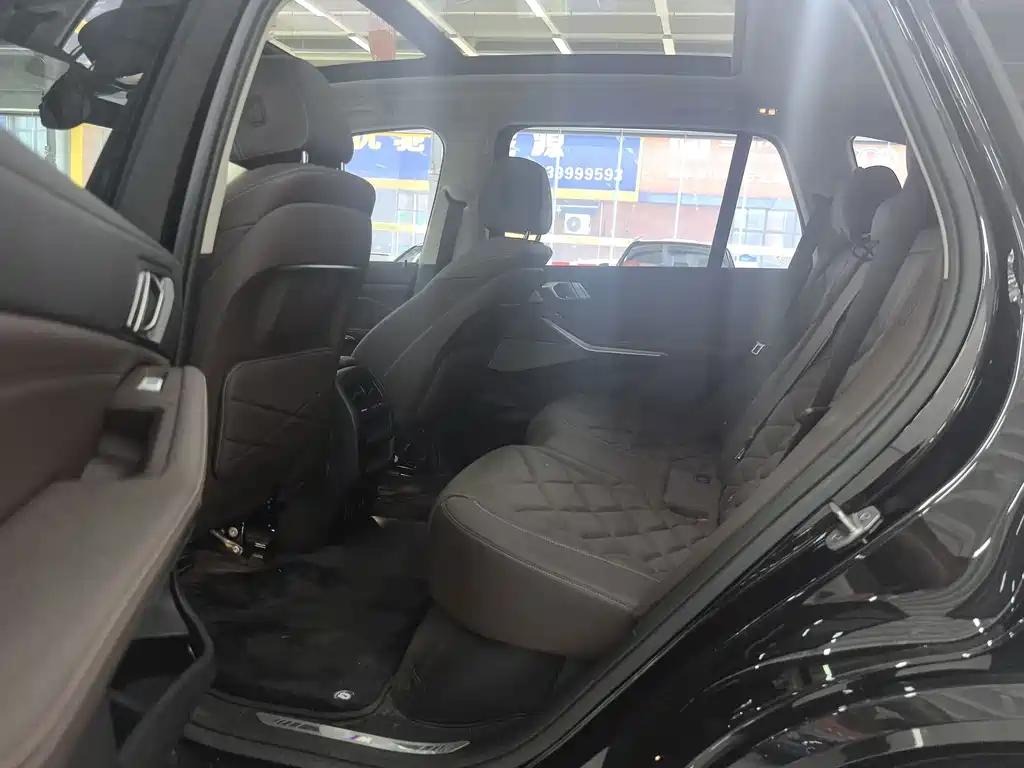 BMW X5 — миниатюра 10