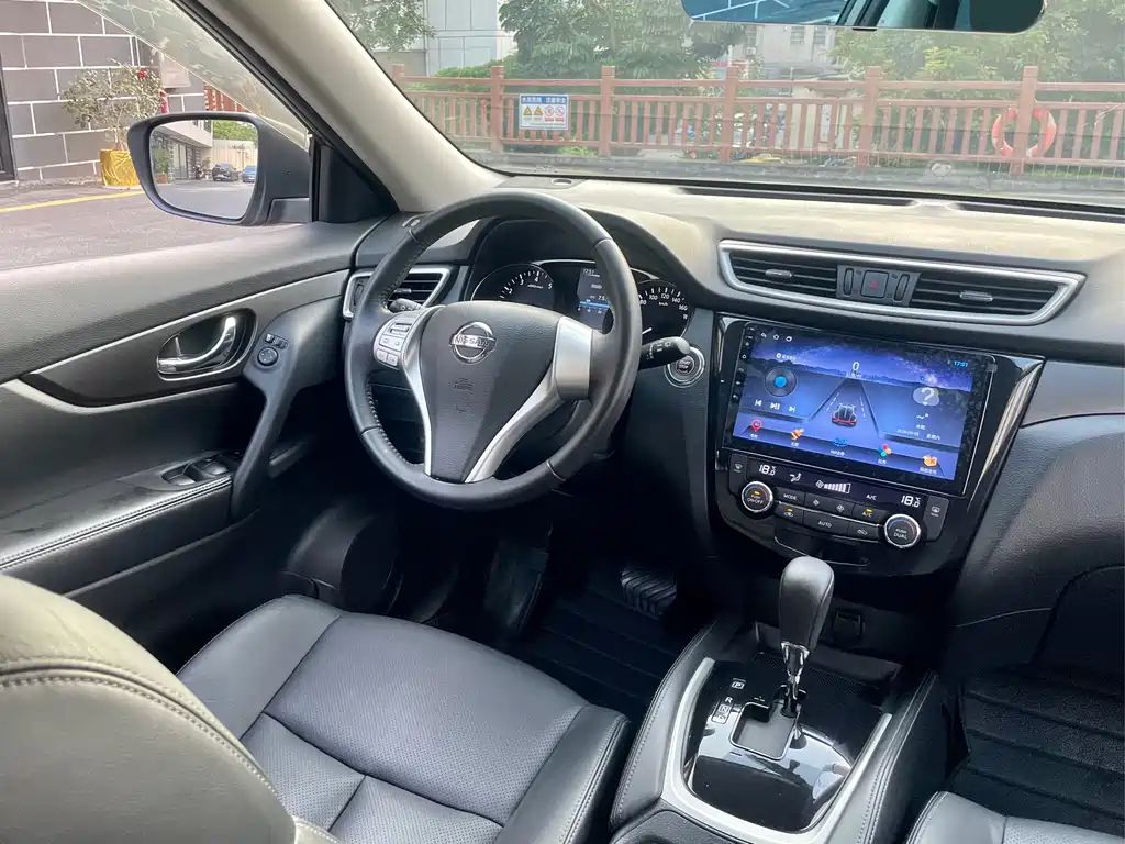 Nissan X-Trail — миниатюра 18