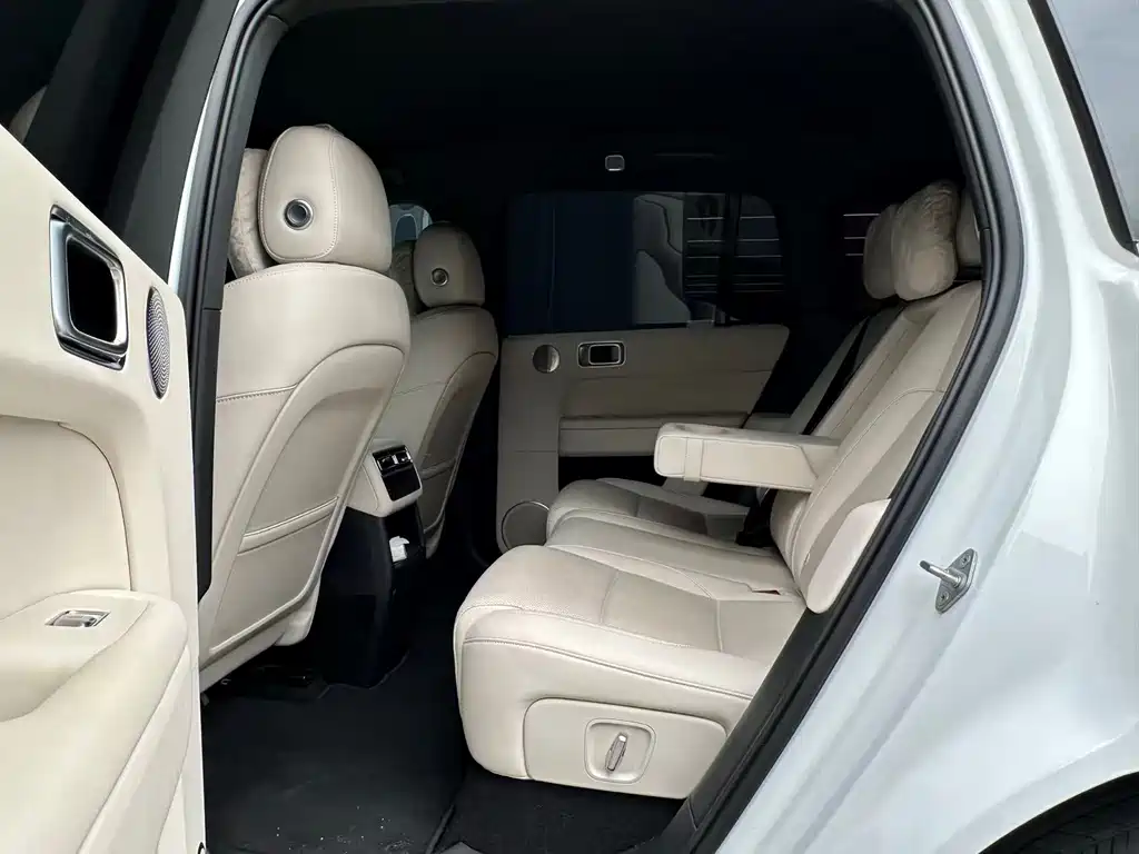 Li Auto Li L6 — миниатюра 4
