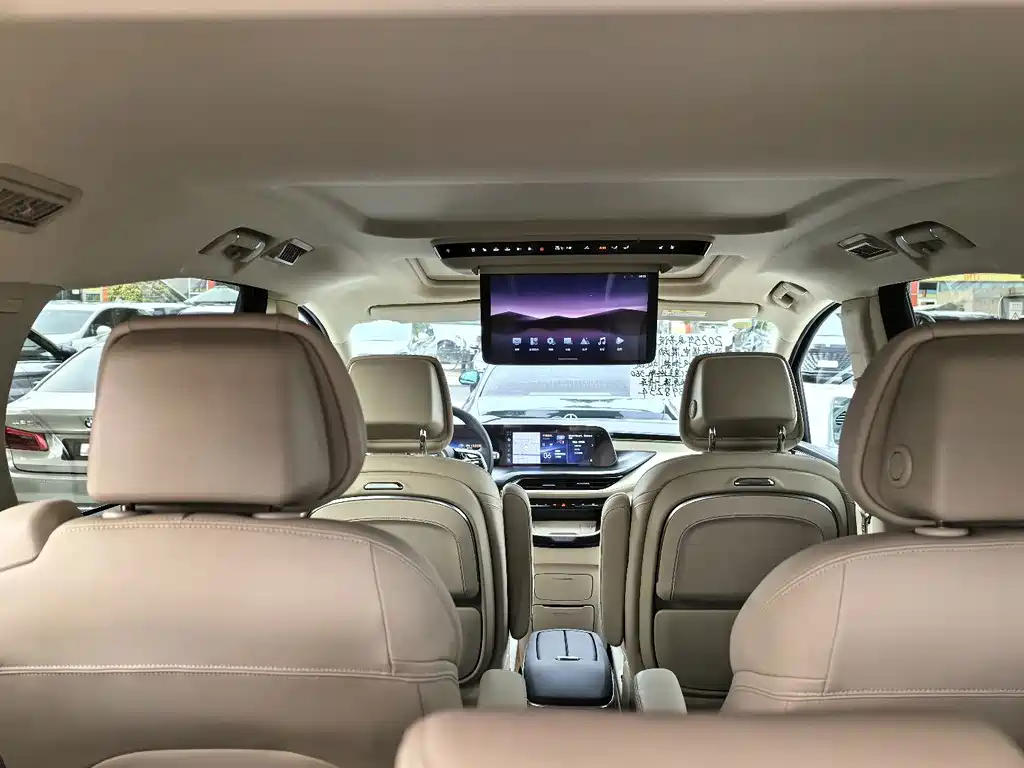 Buick GL8 Hybrid — миниатюра 16