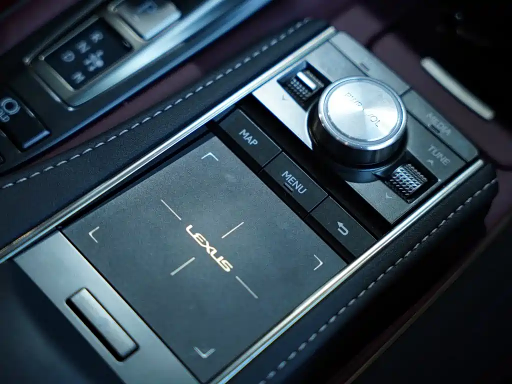 Lexus LC — миниатюра 55