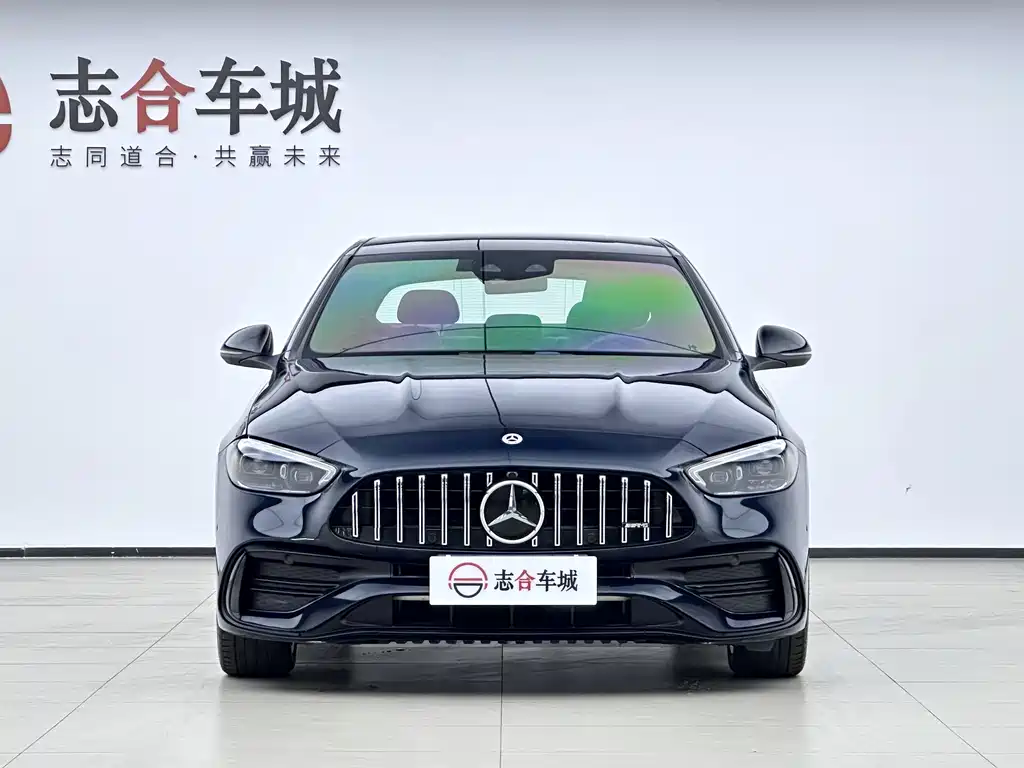 Mercedes-Benz C-Class — миниатюра 2