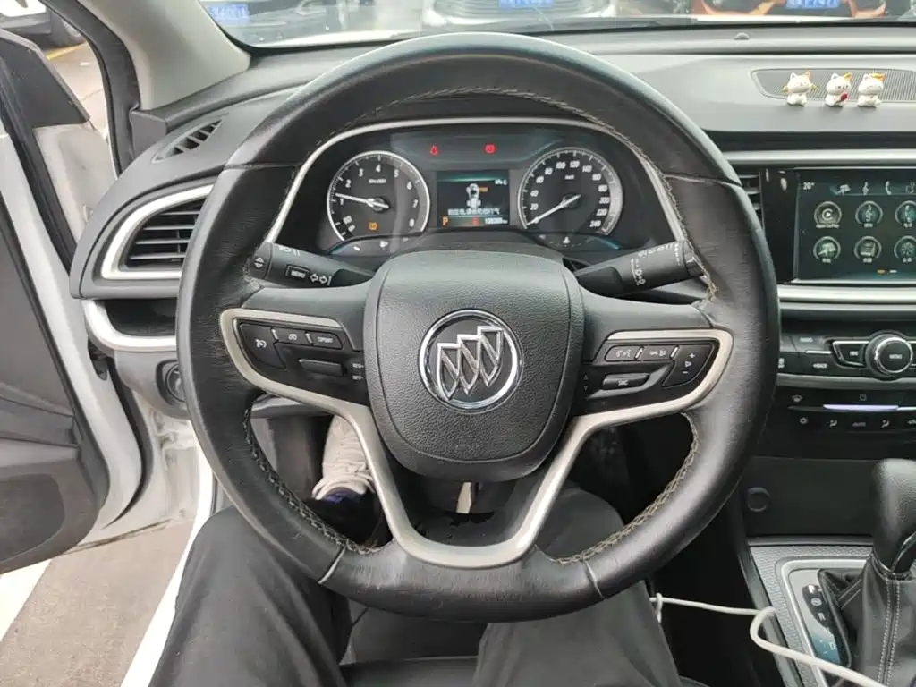 Buick Excelle — миниатюра 11