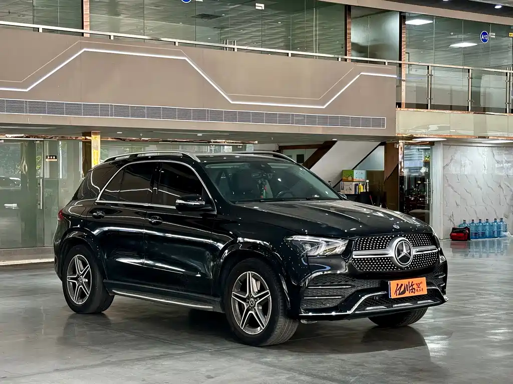 Mercedes-Benz GLE (Import) — миниатюра 3