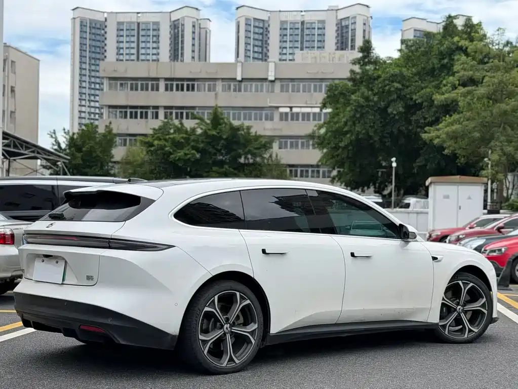 NIO ET5T — миниатюра 3