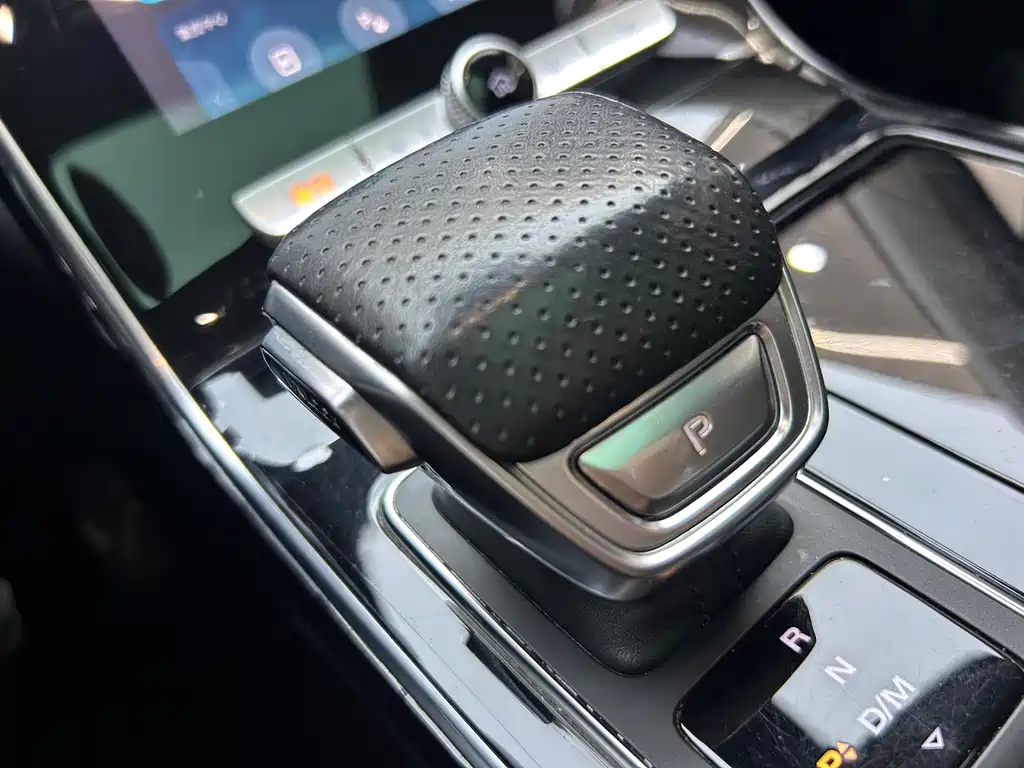 Roewe RX5 MAX — миниатюра 28