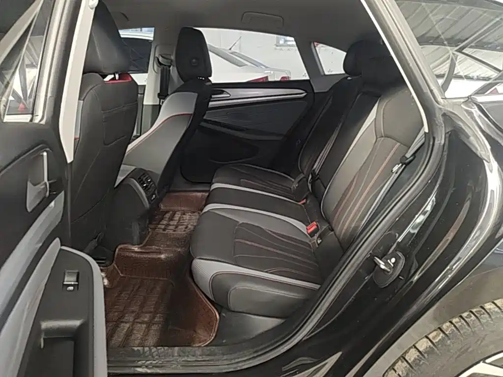 Volkswagen Lamando — миниатюра 17