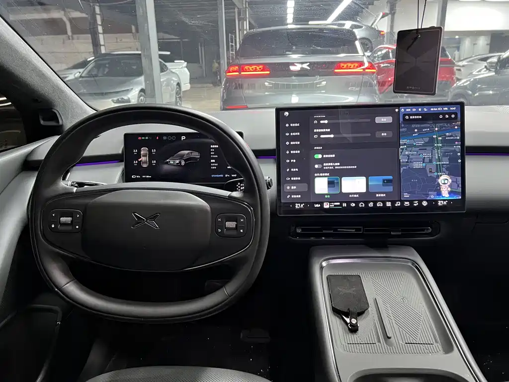 XPeng P7+ — миниатюра 11