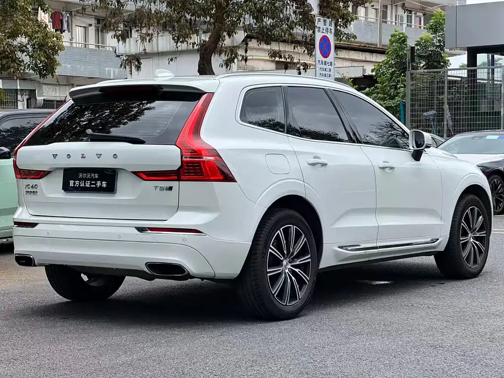 Volvo XC60 — миниатюра 10