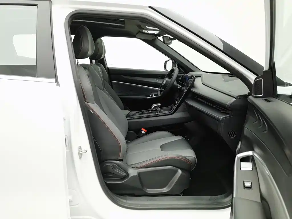 Geely Boyue — миниатюра 23