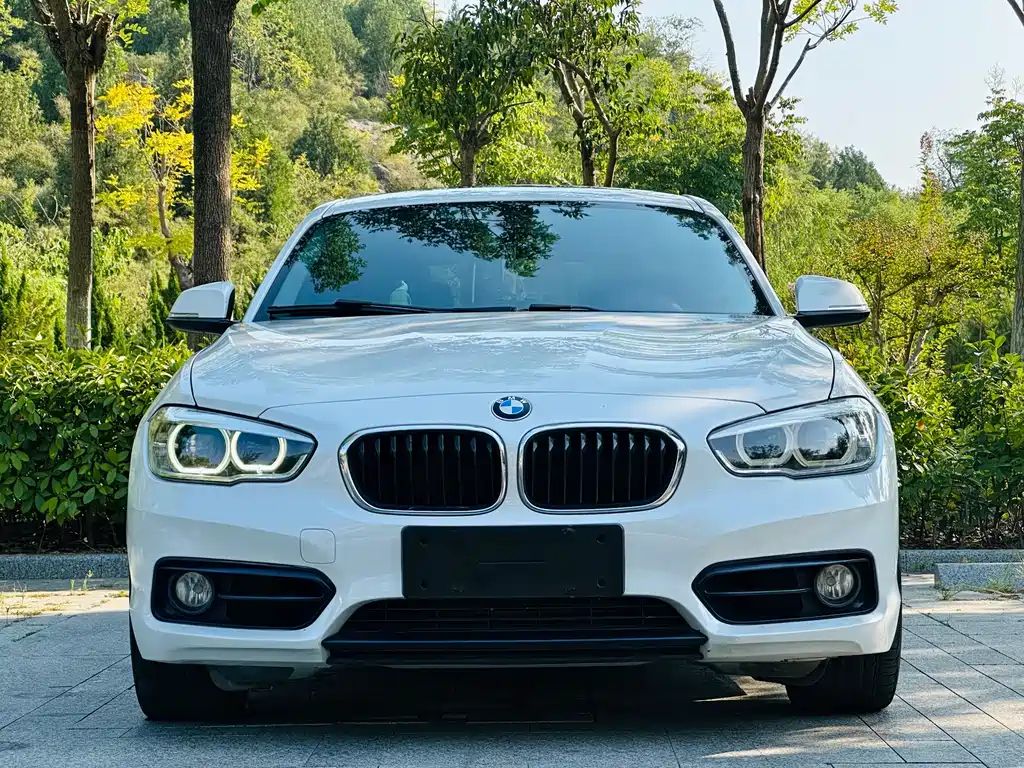 BMW 1 Series (Import) — миниатюра 2