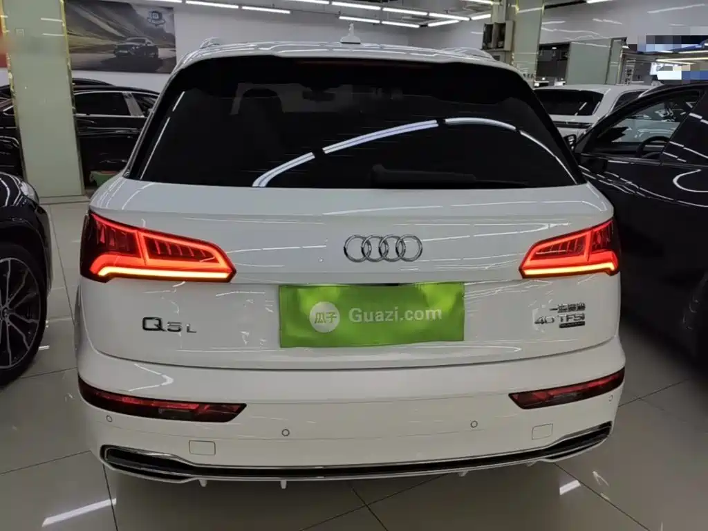 Audi Q5L — миниатюра 6