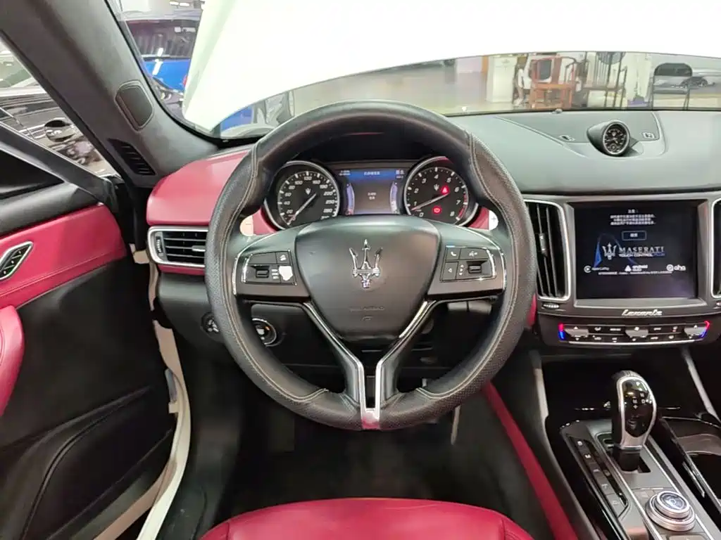 Maserati Levante — миниатюра 11