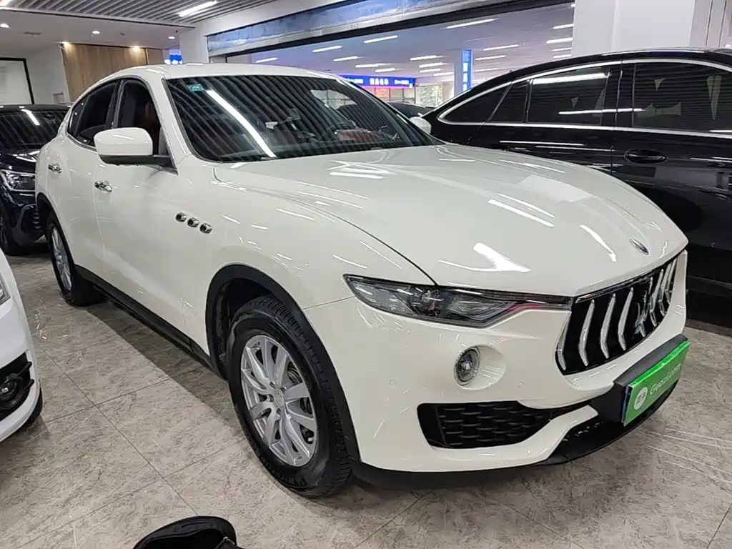 Maserati Levante — миниатюра 4