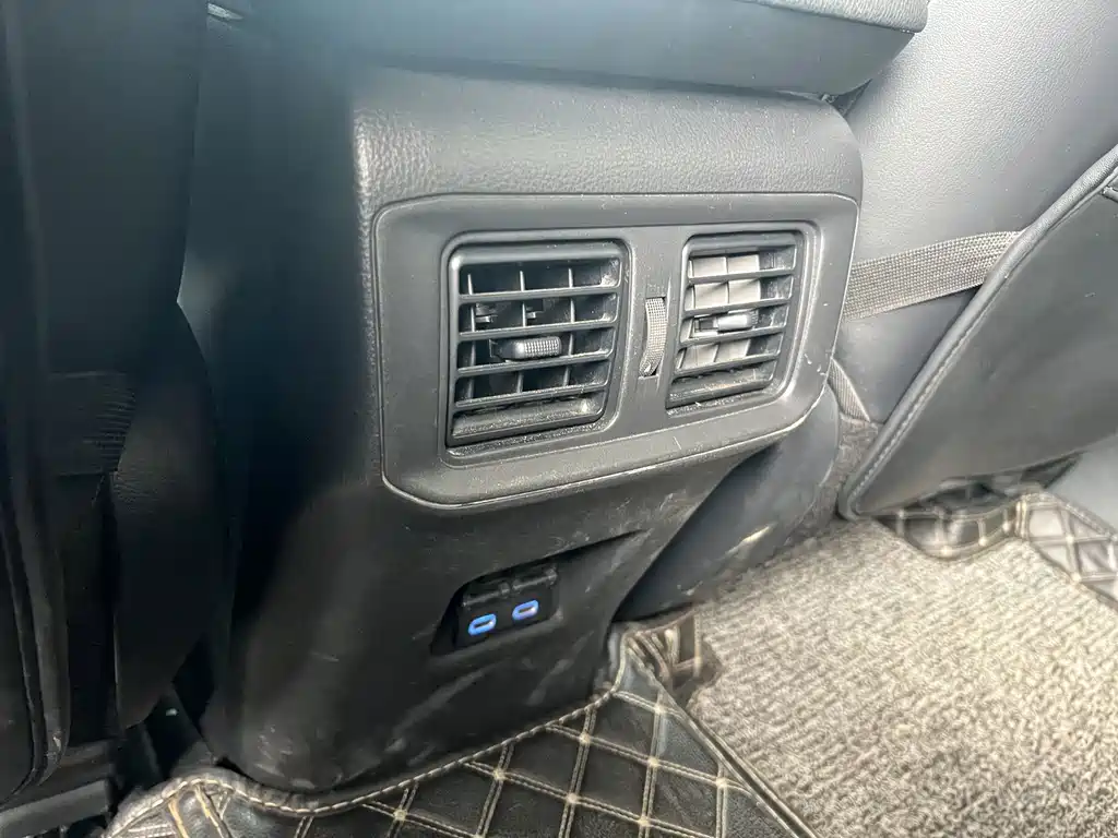 Toyota Wildlander — миниатюра 9