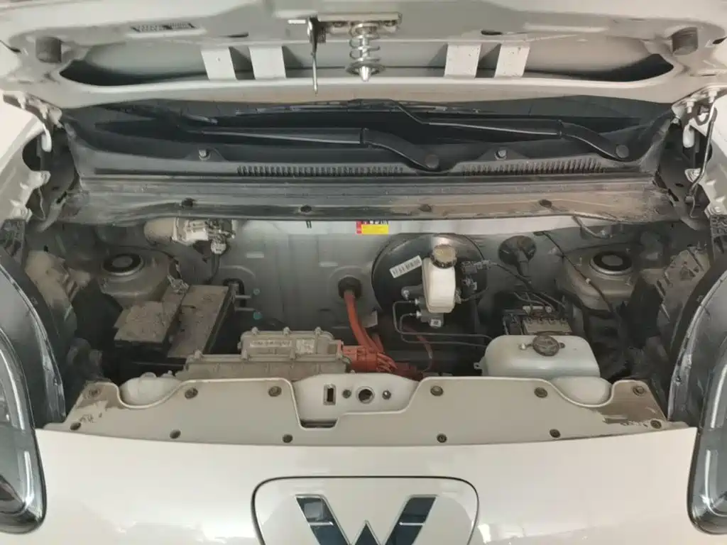 Wuling MINIEV — миниатюра 20