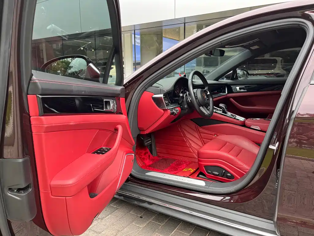 Porsche Panamera — миниатюра 8