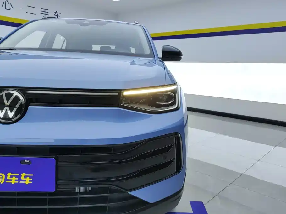 Volkswagen Tharu — миниатюра 5