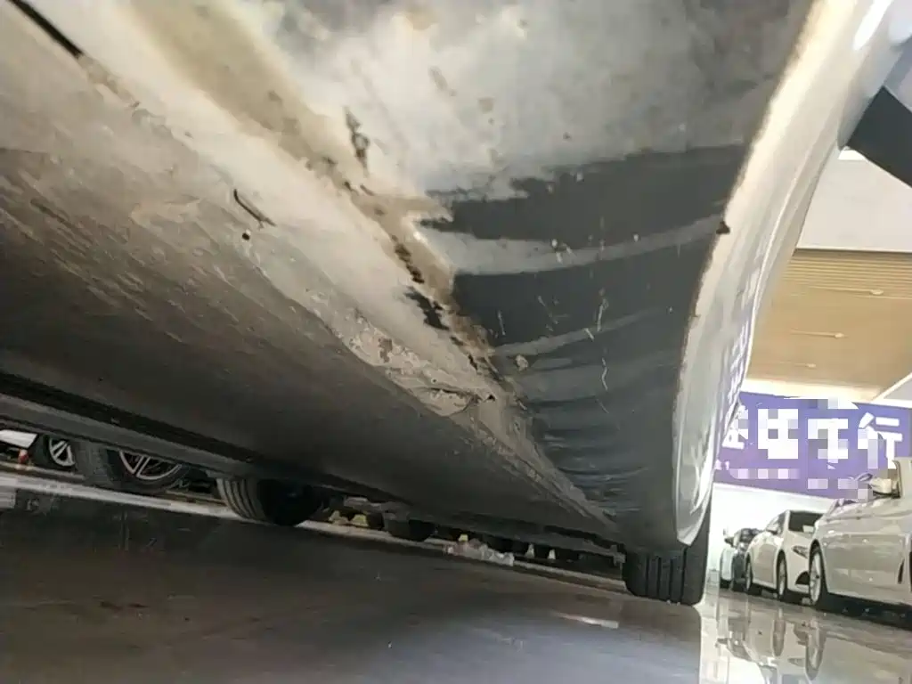 Tesla Model 3 — миниатюра 22