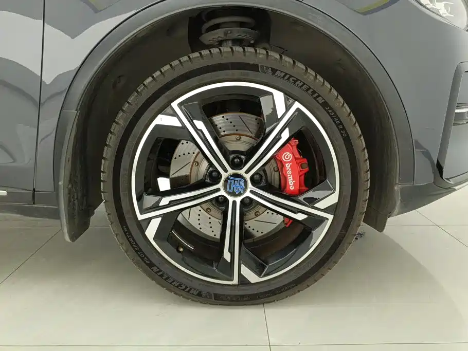 BYD Tang New Energy — миниатюра 6
