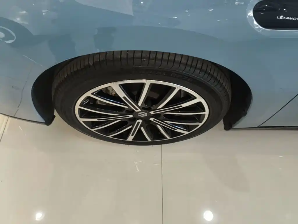 Leapmotor Leapmotor B01 — миниатюра 23