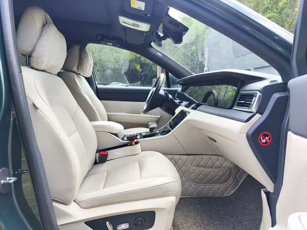 Li Auto Li ONE — миниатюра 14